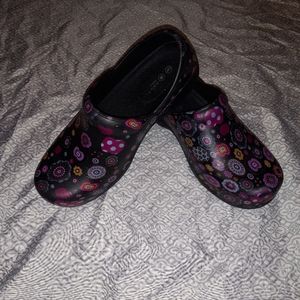 Black Star Medical Nursing Restaurant size 9 Women's Shoes